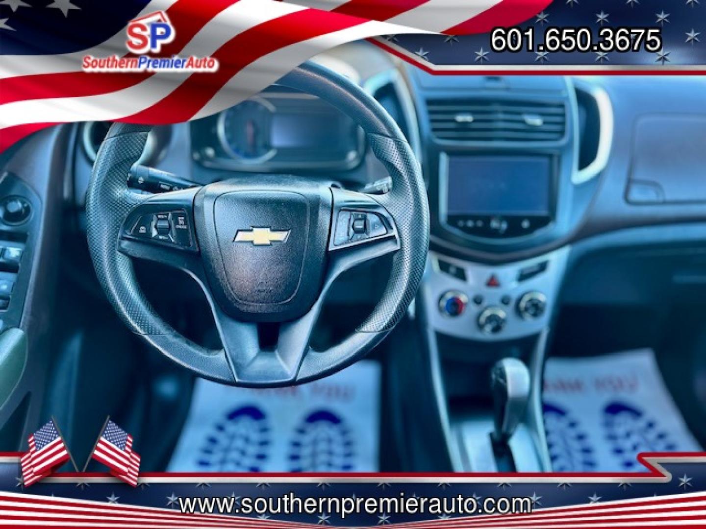 2015 CHEVROLET TRAX 1LT (KL7CJLSB1FB) , located at 922 W. Beacon St., Philadelphia, MS, 39350, (601) 650-3675, 32.770447, -89.127151 - Photo#17